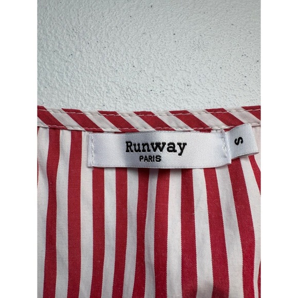 Runway Paris Red Striped Crop Top Blouse V Neck Elastic Waist Short Sleeve - Picture 3 of 3